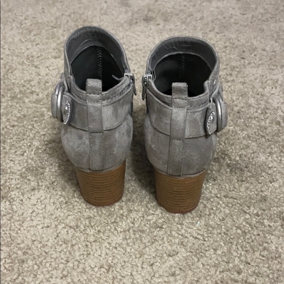 Booties - Picture 3 of 4